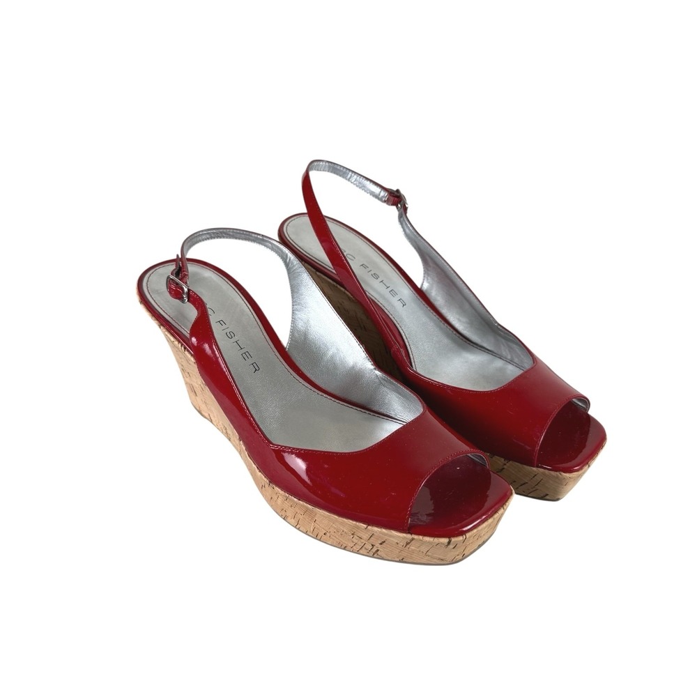 Marc Fisher Women MFosteria Sandals Size 10M Red Patton Leather Wedges Vacation